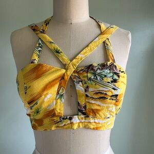 Millau 100% rayon Halter Top / Vacation Crop Top / Hawaiian